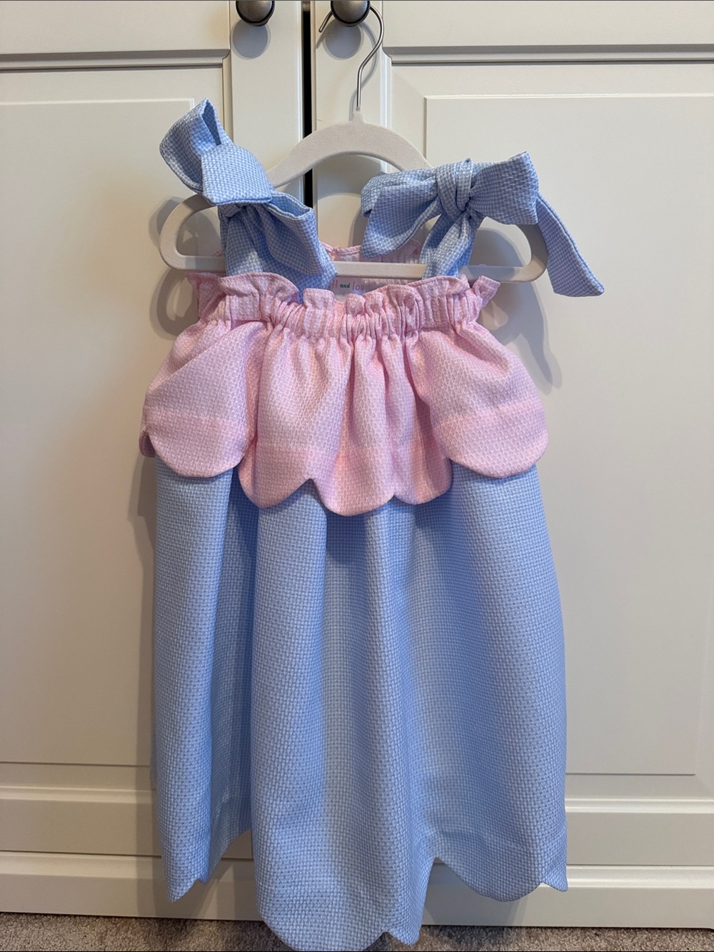 Cecil & Lou size 5 Pink & Blue Bow-Shoulder Dress